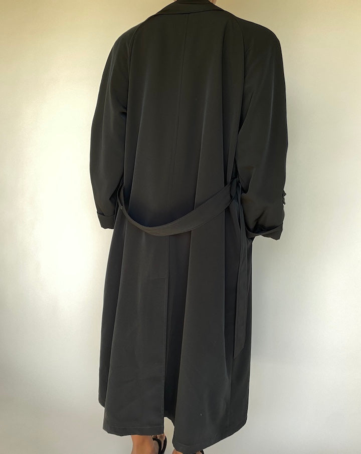 VINTAGE BLACK TRENCH COAT 1182
