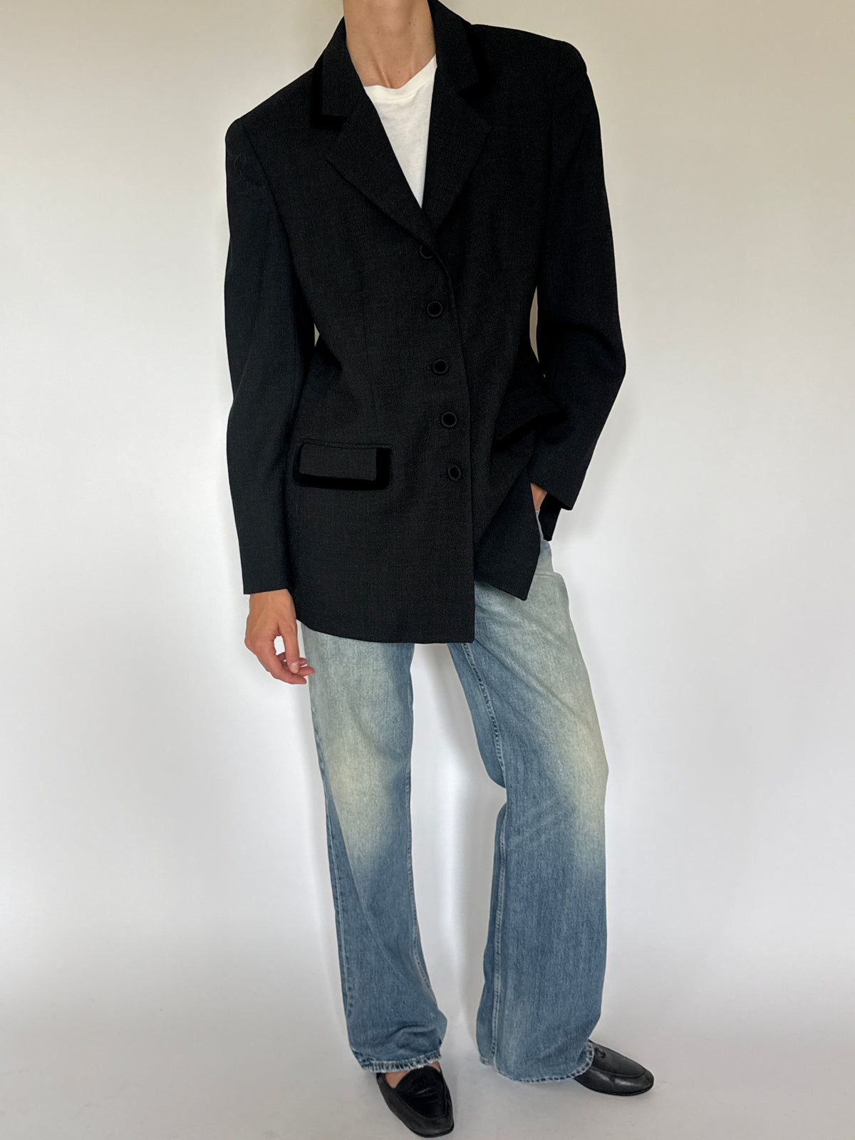 Vintage pure wool blazer front view