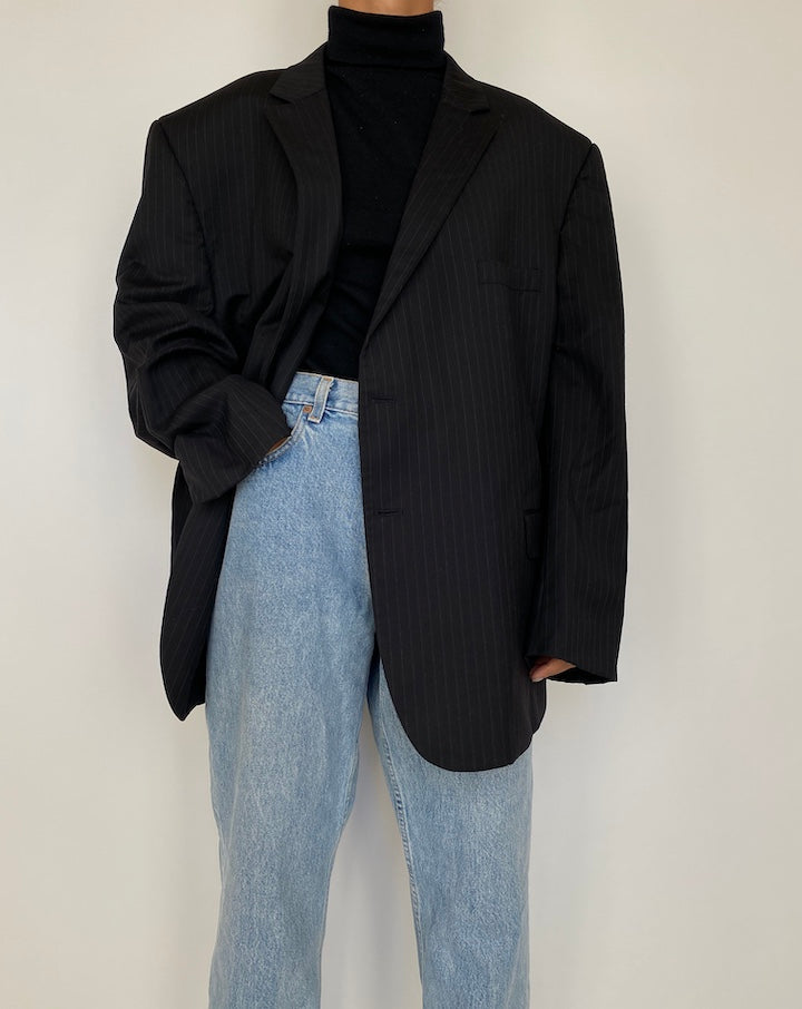 VINTAGE OVERSIZED PINSTRIPED BLAZER 1873