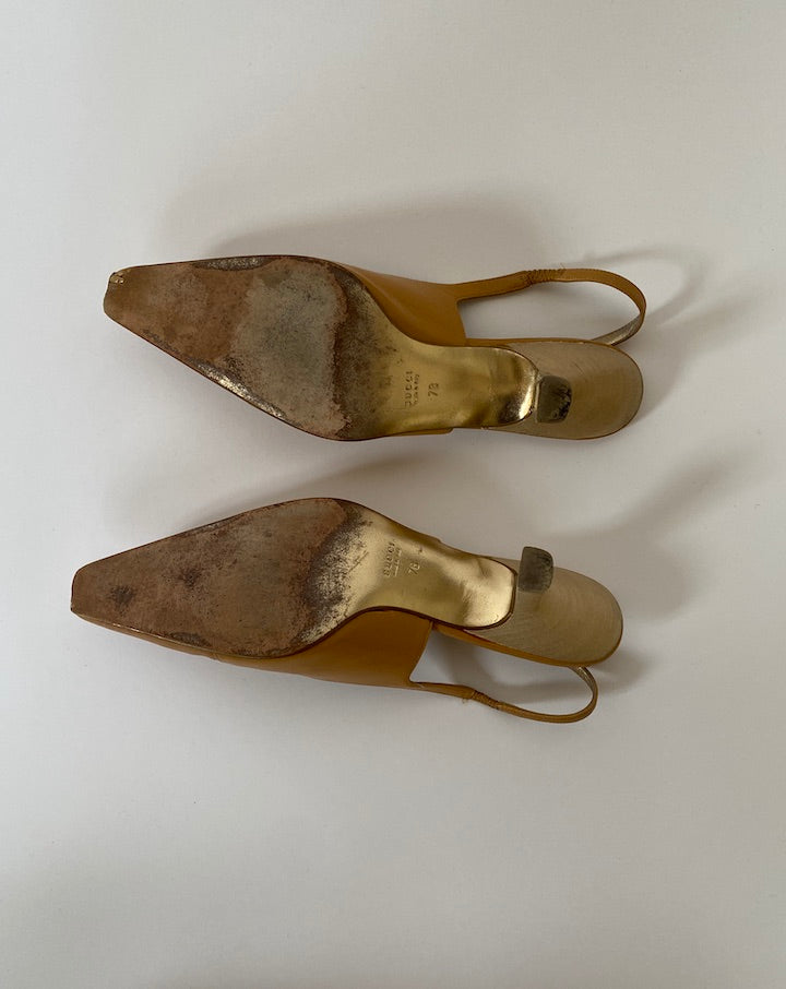 Vintage Gucci Slingback Leather Pump 4508