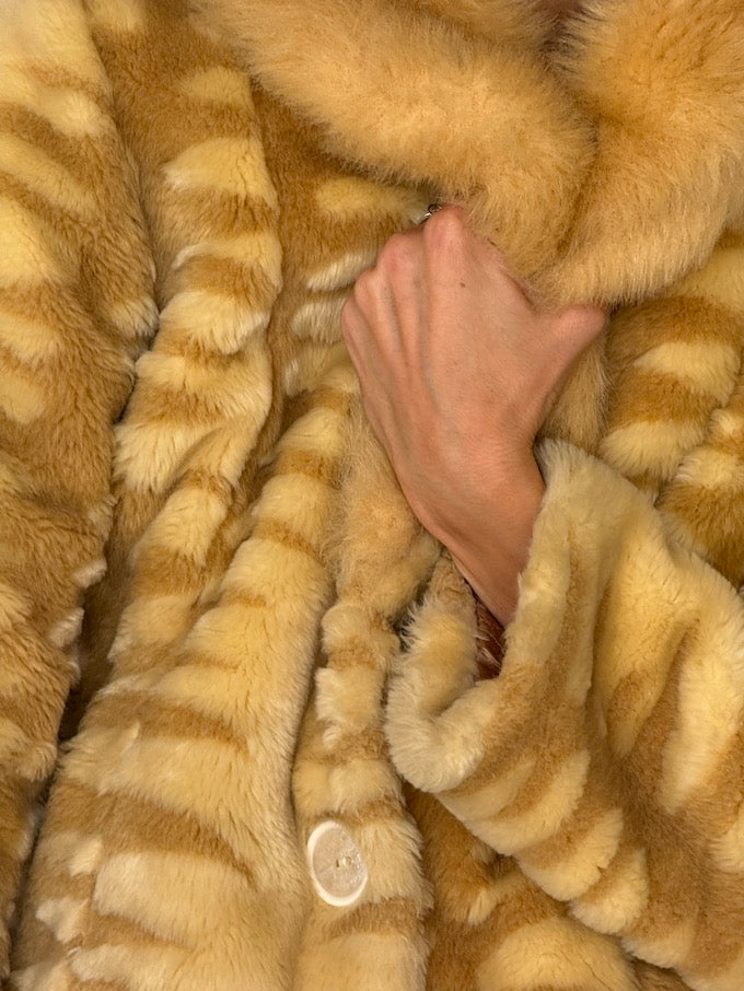 Vintage Honey Faux Fur Jacket 6547