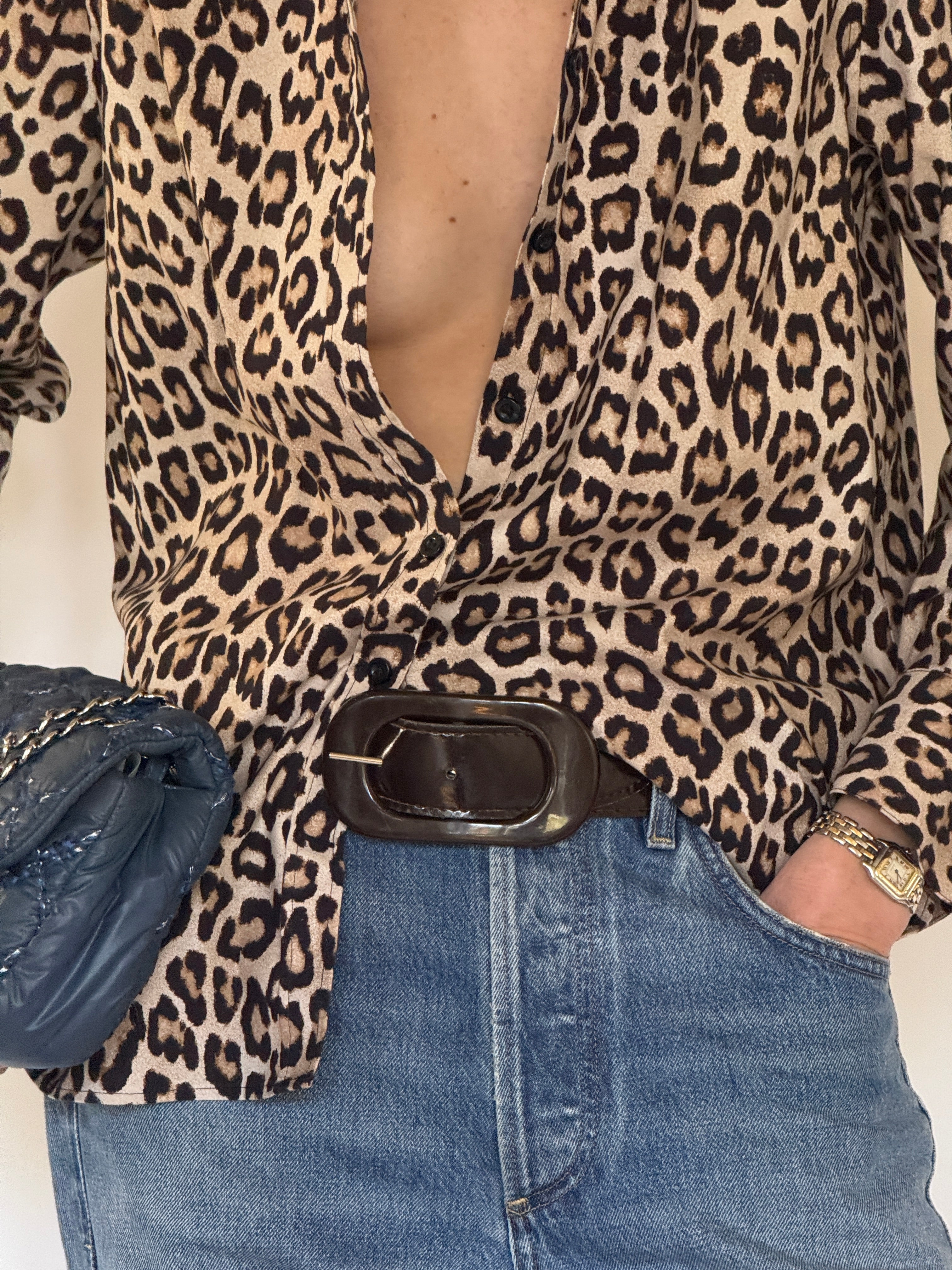 Vintage leopard print shirt fabric detail