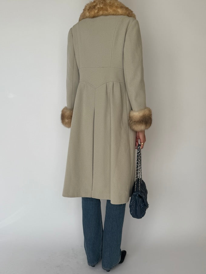 Vintage Wool Coat with Fur Collar & Cuffs 6482