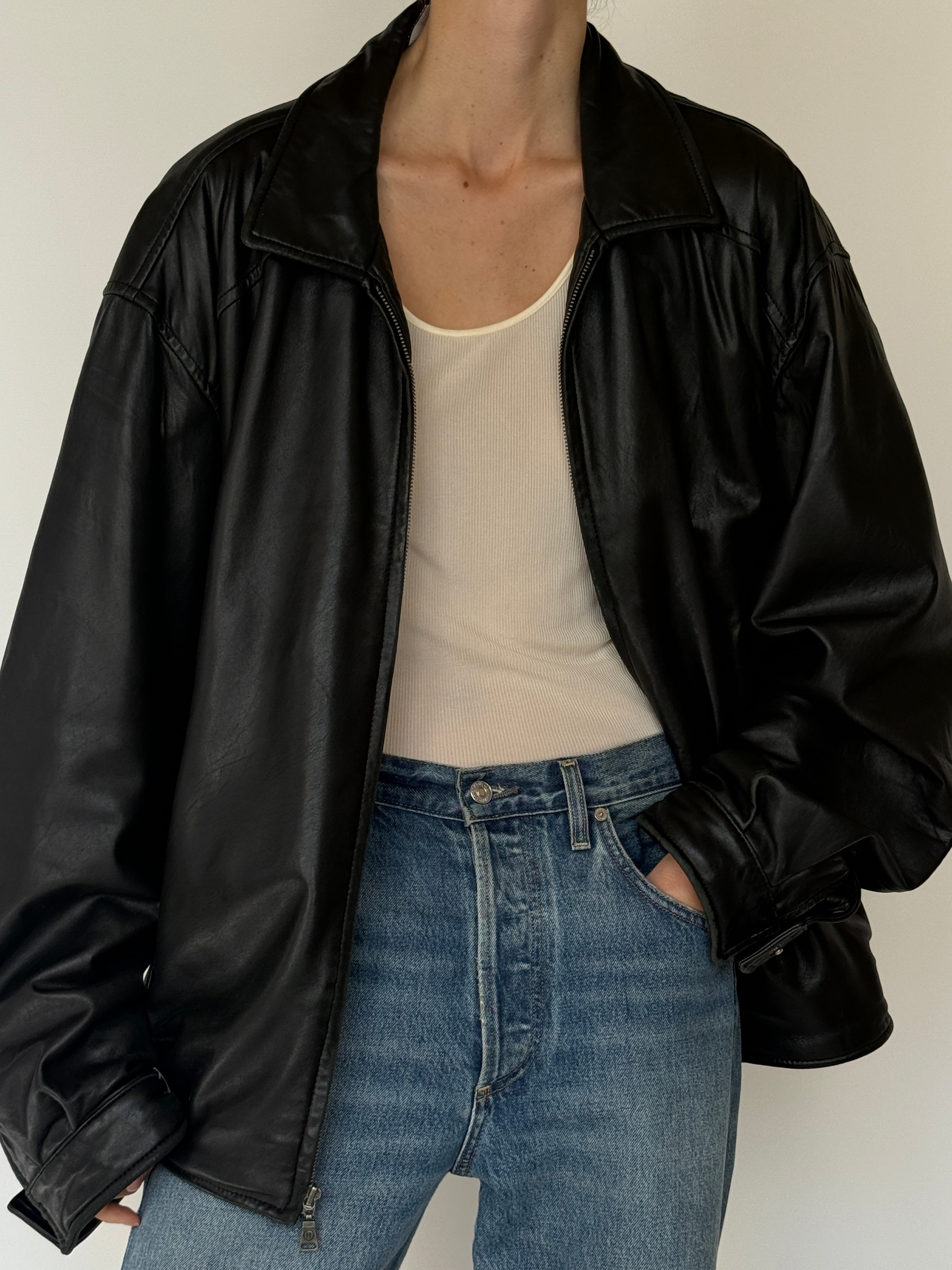 Vintage Oversized Bomber Leather Jacket Black 7046
