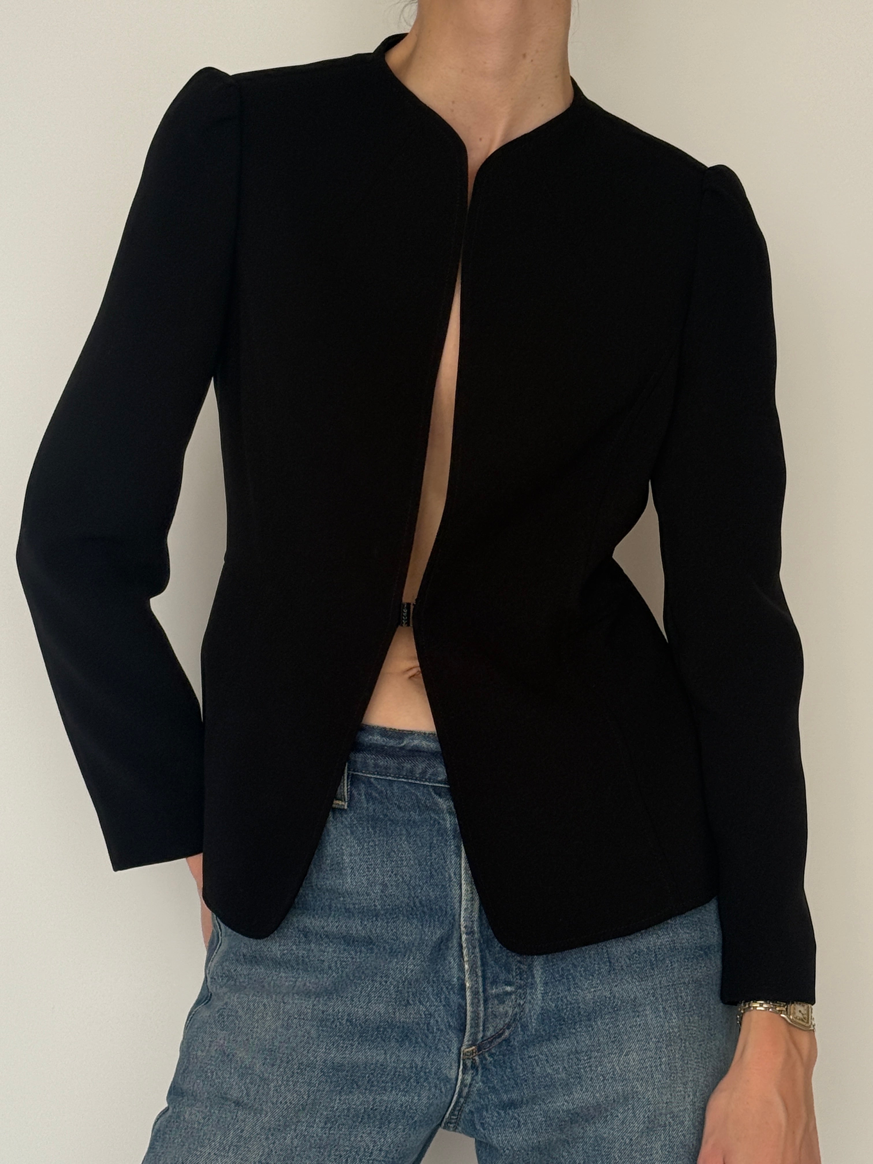 Vintage black blazer neckline and center opening detail
