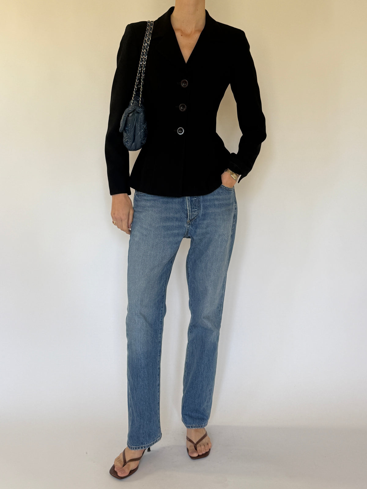 Vintage black fitted blazer front view