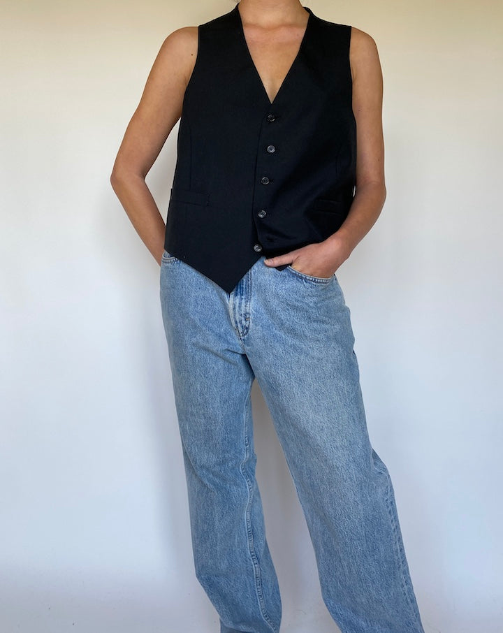 VINTAGE BLACK VEST 3129