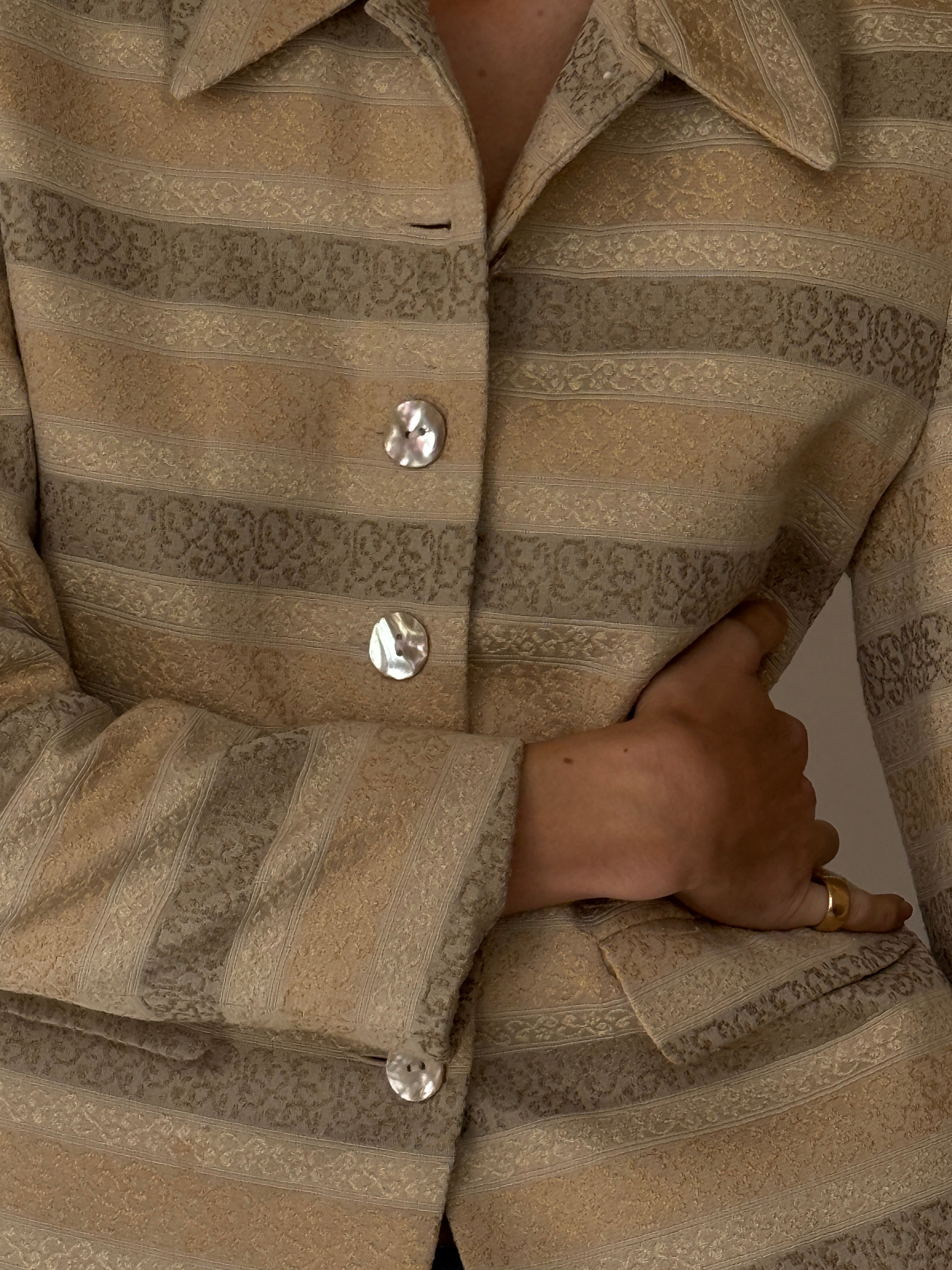 Vintage Textured Stripe Blazer Beige 7051