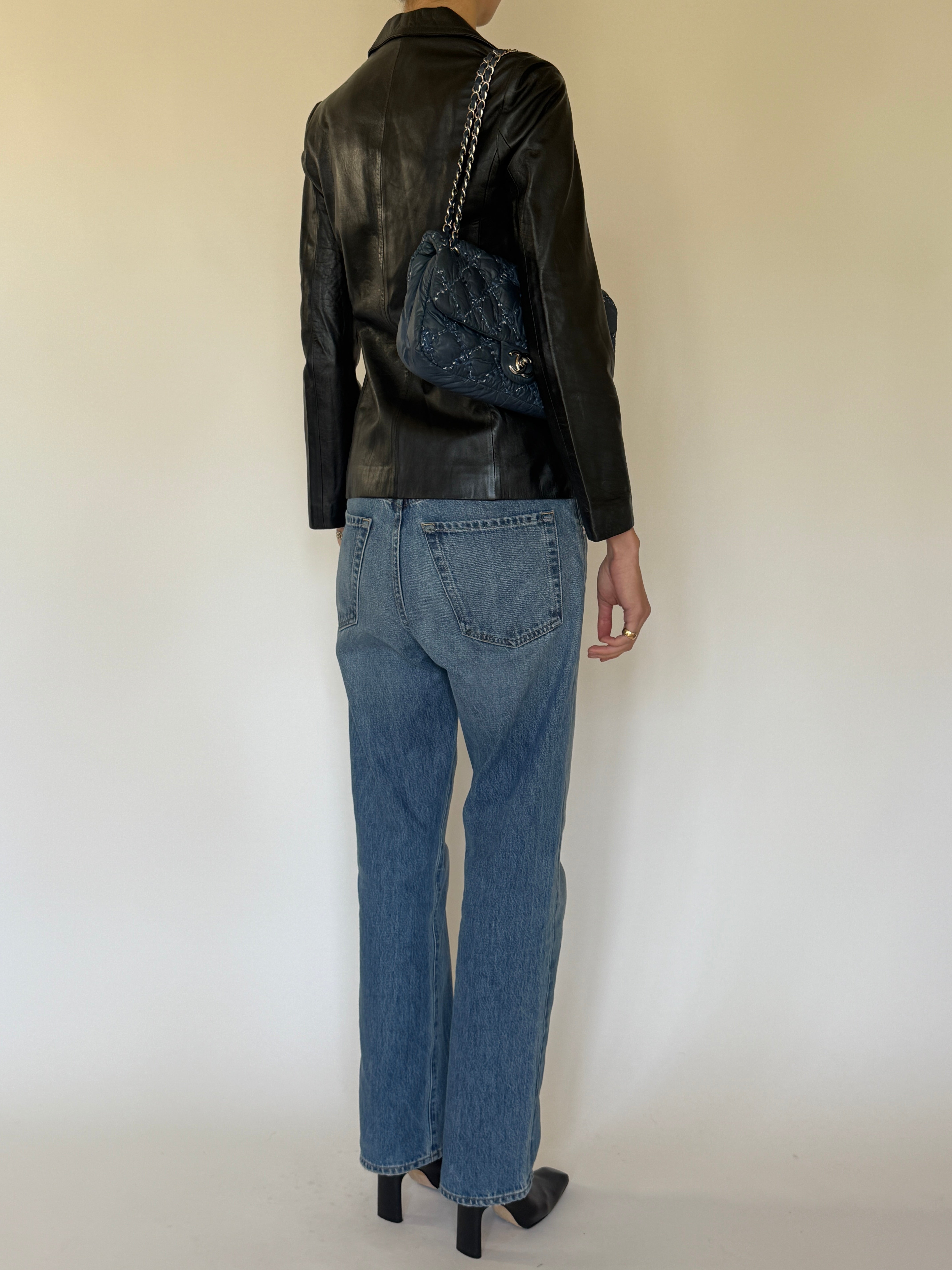 Vintage black leather blazer back view structured fit