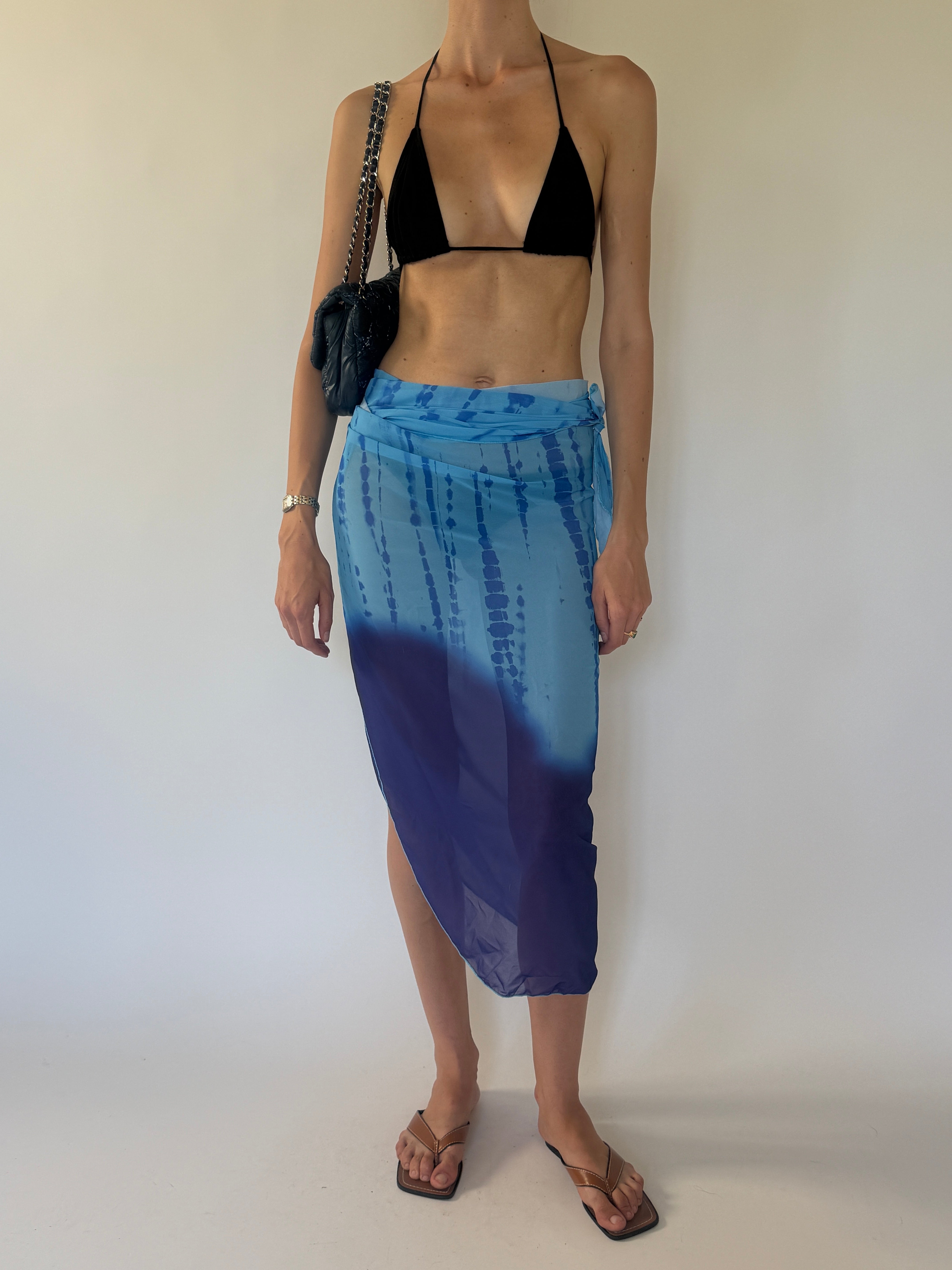 Vintage blue tie-dye sarong front view