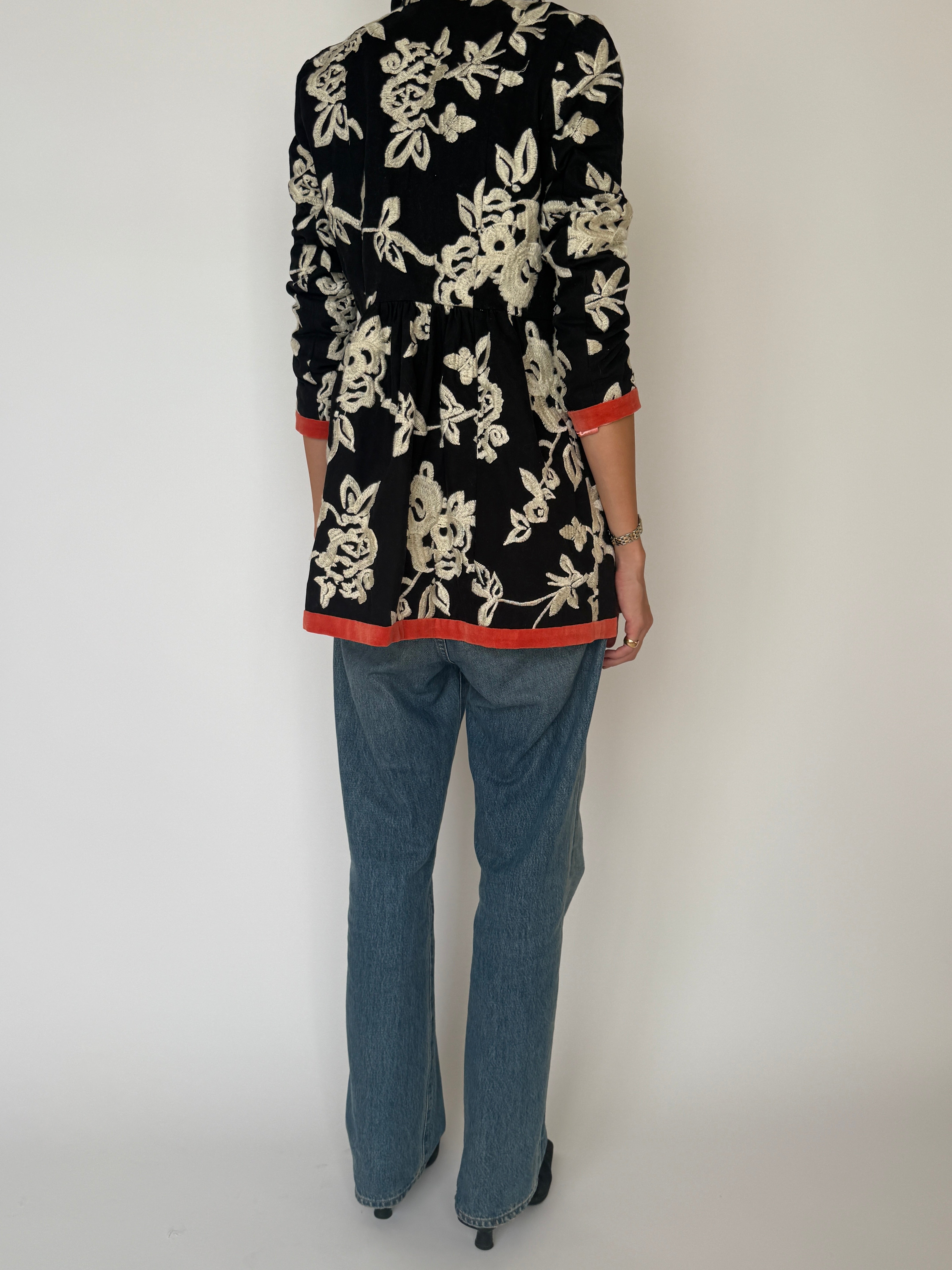 Vintage Embroidered Floral Jacket Black 6478