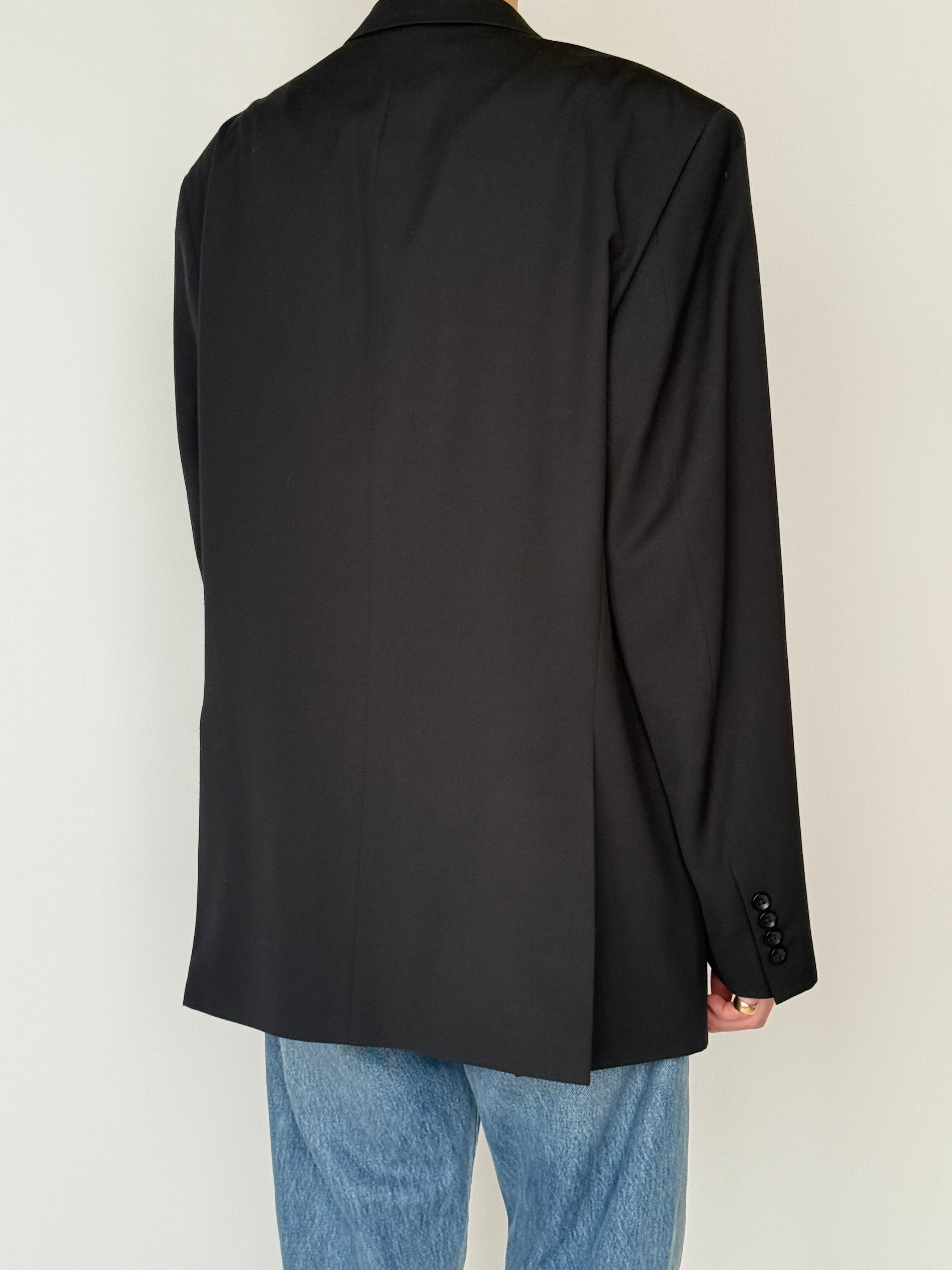 Vintage black single-breasted blazer back view