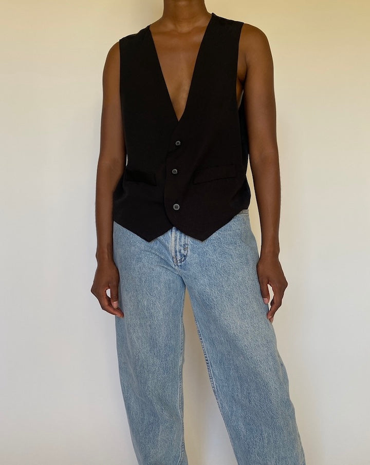 VINTAGE BLACK VEST 3979