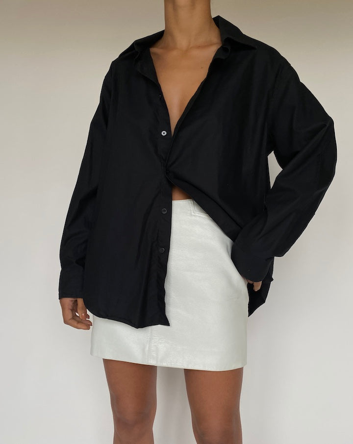 VINTAGE BLACK DKNY SHIRT 2637