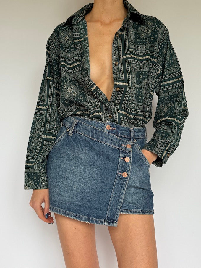 Vintage bandana-inspired paisley print blouse green 5902