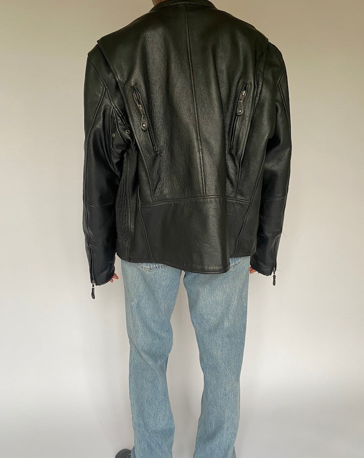 VINTAGE BLACK LEATHER JACKET 4867