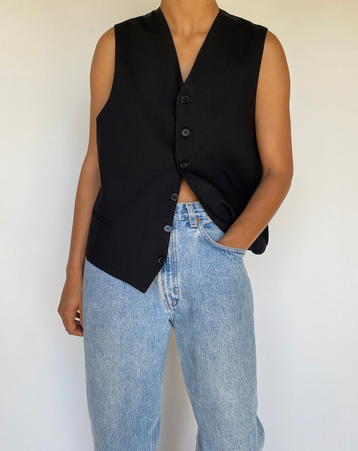 VINTAGE BLACK VEST 3151