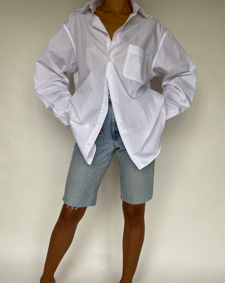 VINTAGE WHITE OVERSIZED SHIRT 777