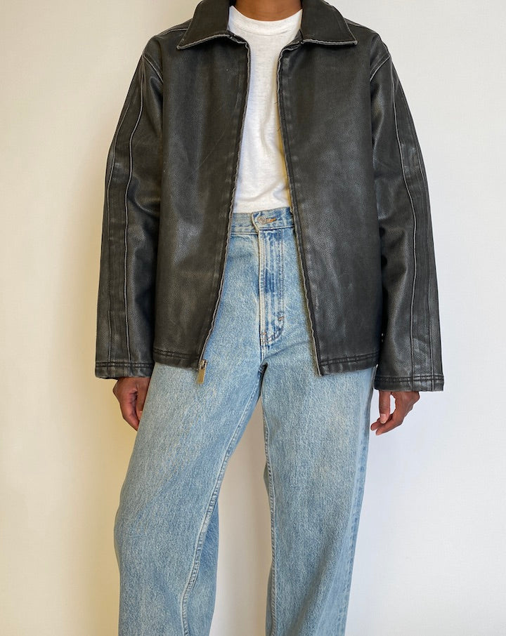 VINTAGE BLACK OVERSIZED FAUX LEATHER JACKET 4514