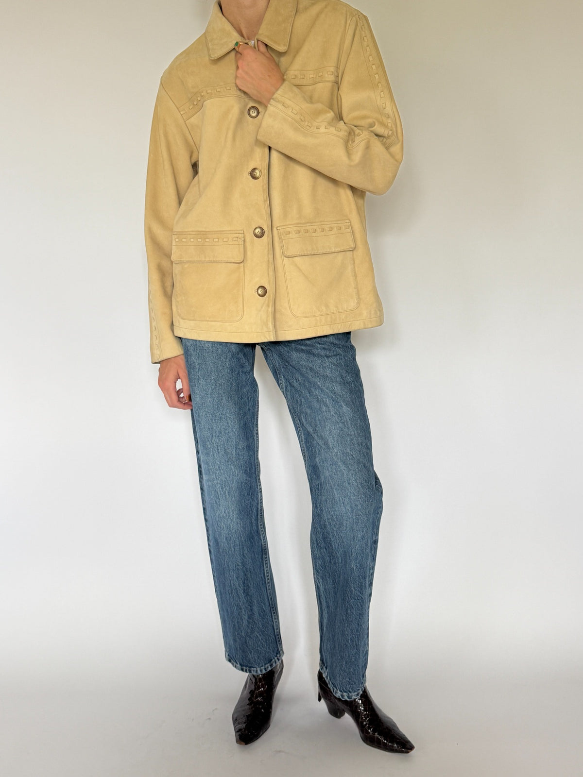 Vintage western-inspired leather jacket tan back view
