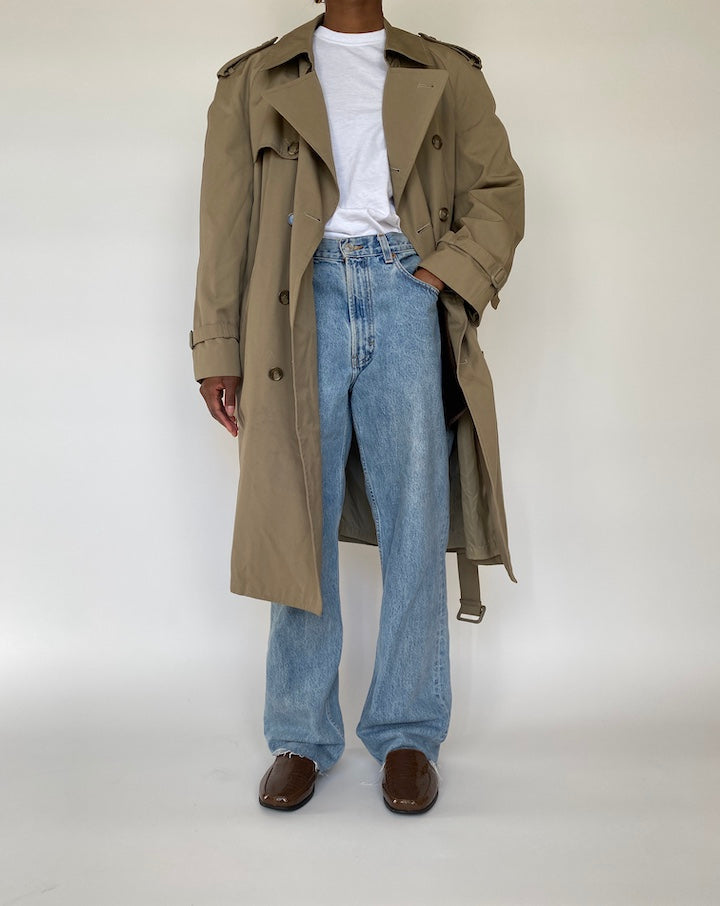 VINTAGE OVERSIZED BEIGE TRENCH COAT 1965