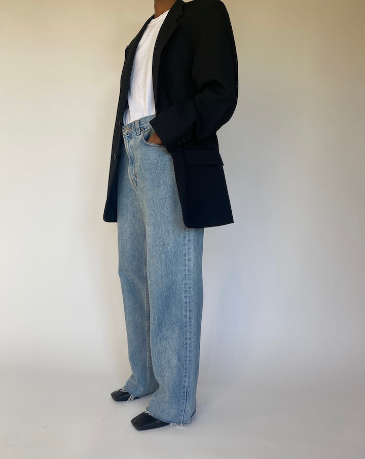 VINTAGE BLACK BLAZER 4093