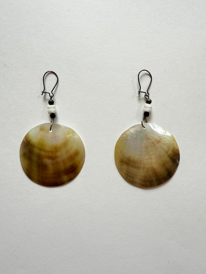 VINTAGE SHELL DROP EARRINGS