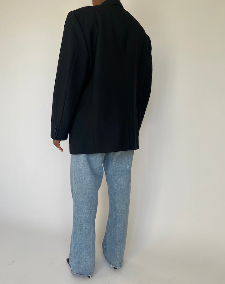 VINTAGE OVERSIZED BLACK BLAZER 4098