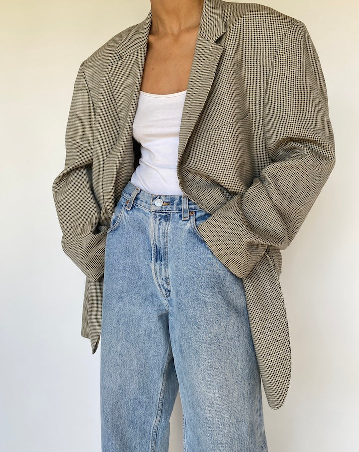 VINTAGE OVERSIZED HOUNDSTOOTH SILK AND WOOL BLAZER 3179