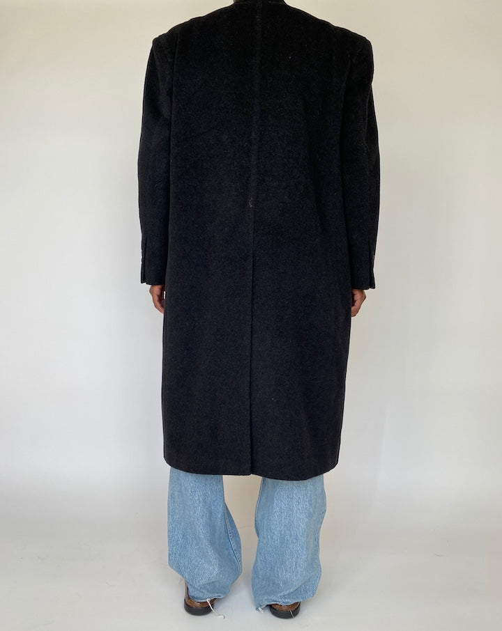 VINTAGE LONG OVERSIZED BLACK COAT 1983