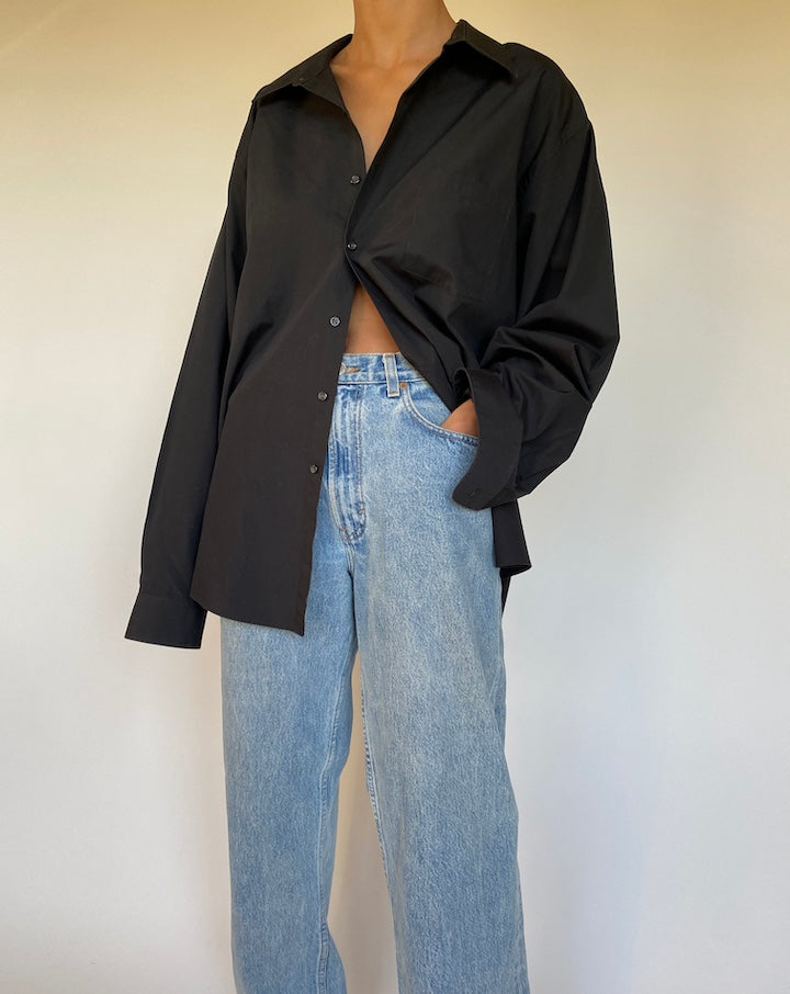 VINTAGE BLACK SHIRT 2664