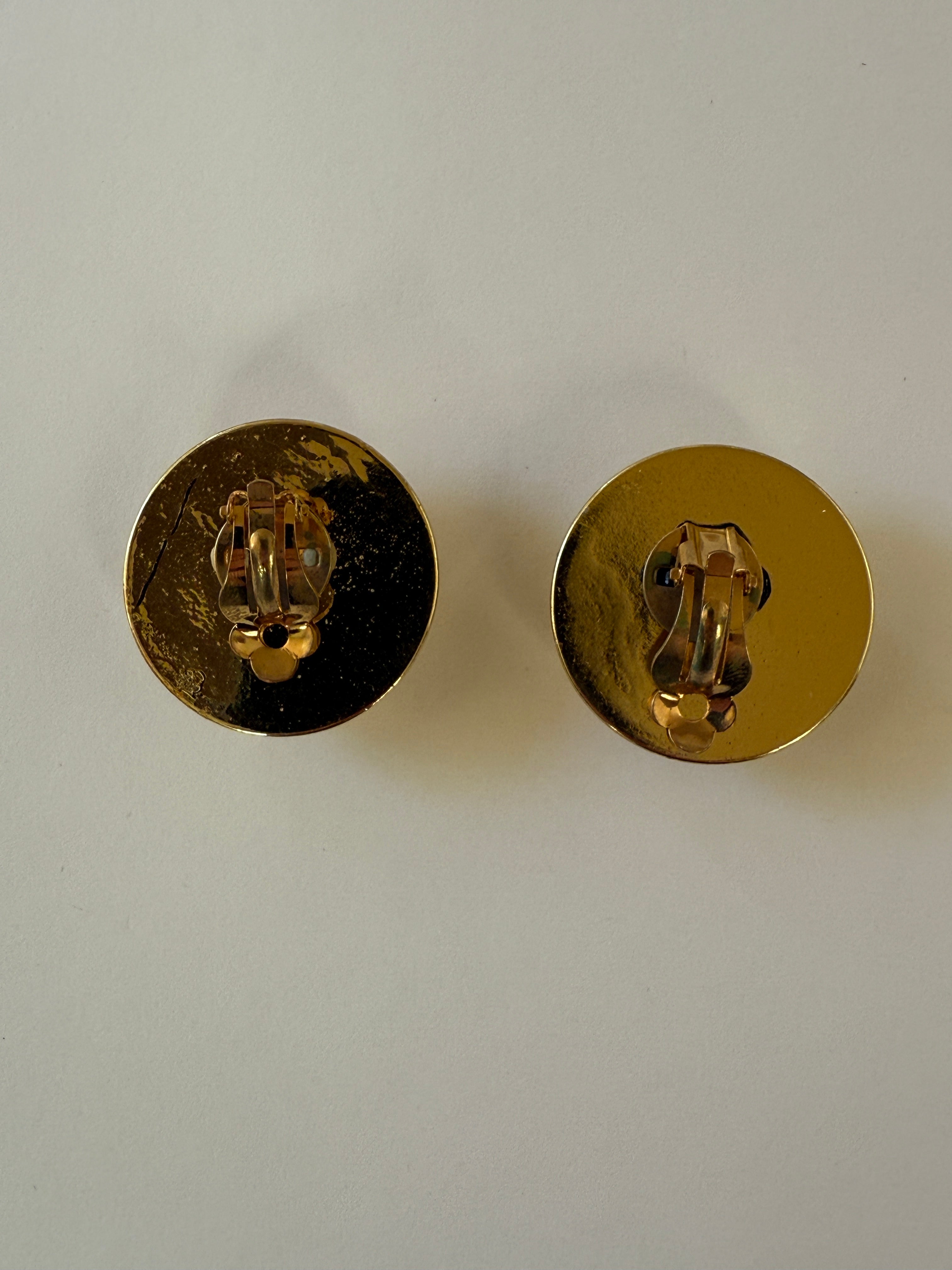 Vintage Cabochon Clip-On Earrings Red