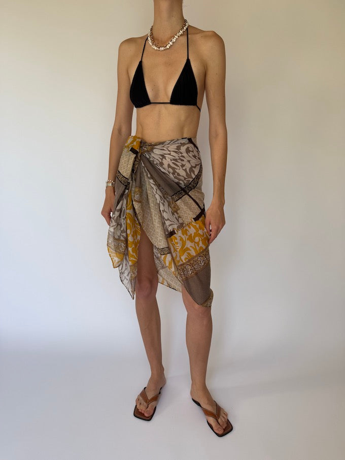 Vintage scarf/sarong in beige tones 6185