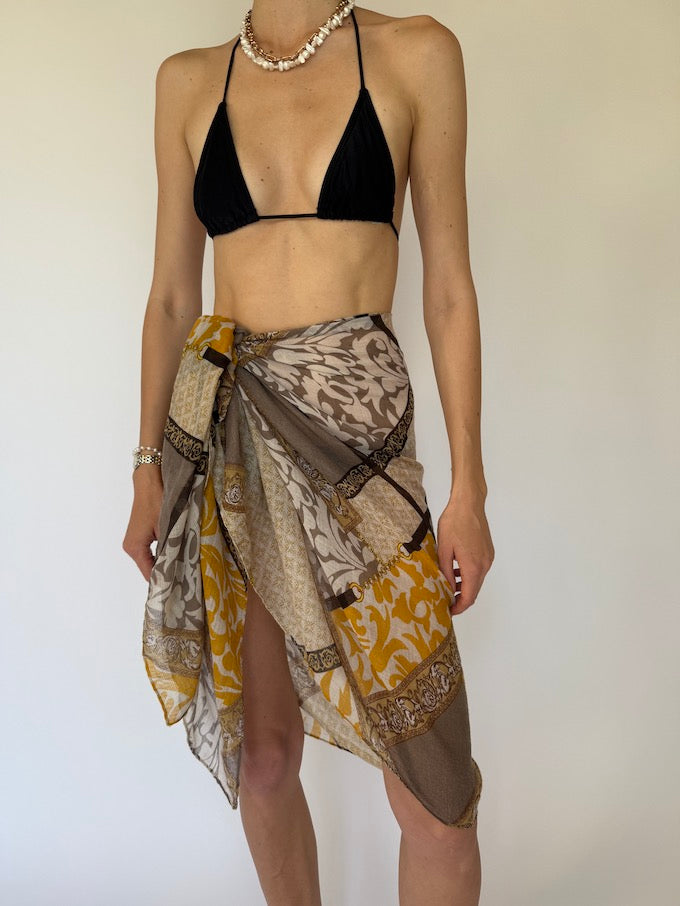 Vintage scarf/sarong in beige tones 6185