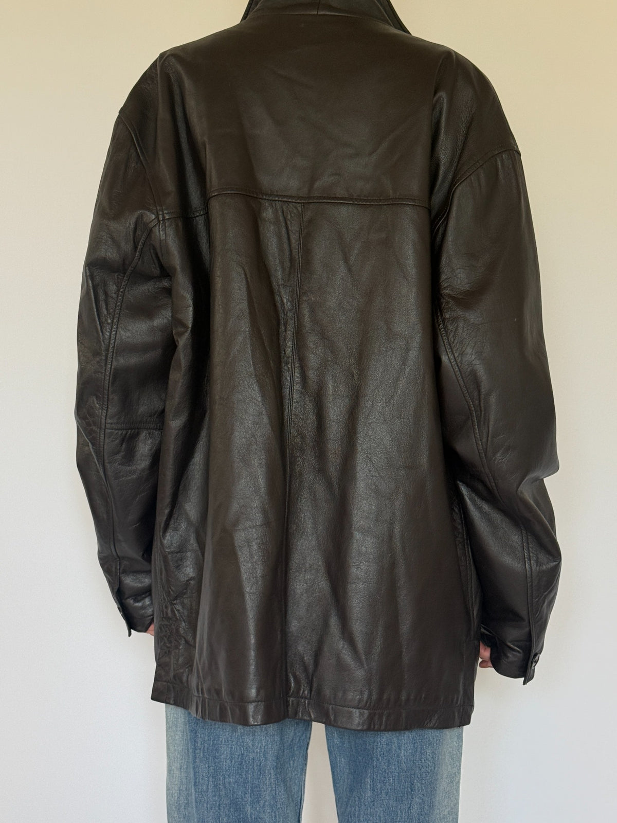 Vintage oversized dark brown leather jacket back seam detail