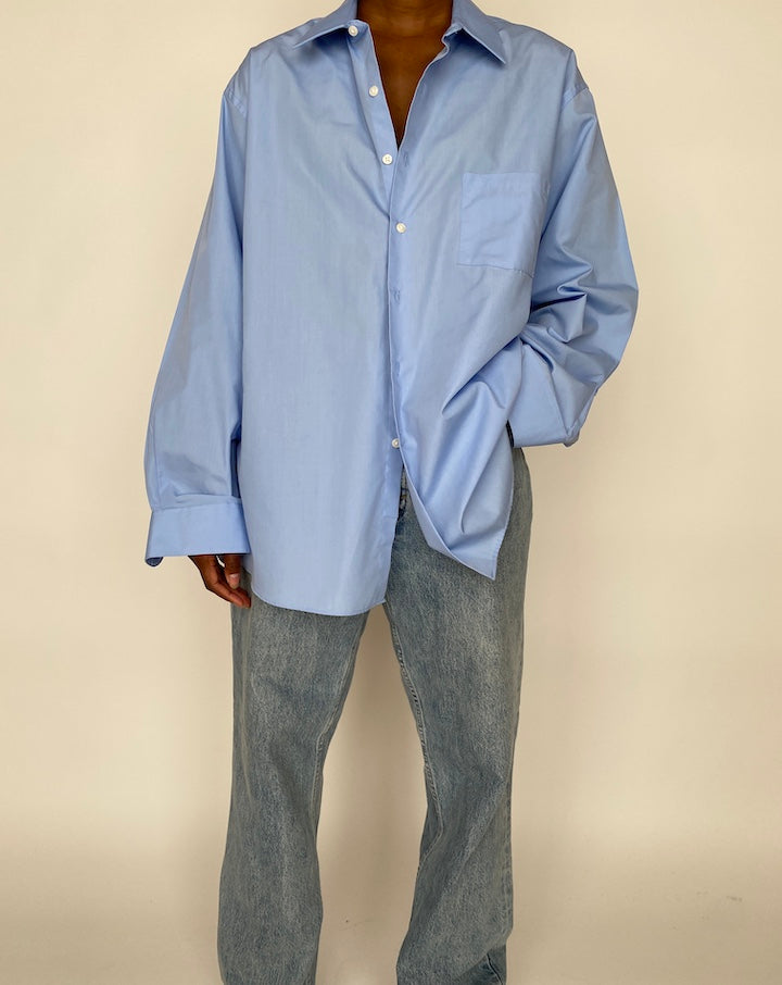 VINTAGE OVERSIZED BLUE BUTTON DOWN SHIRT 1991