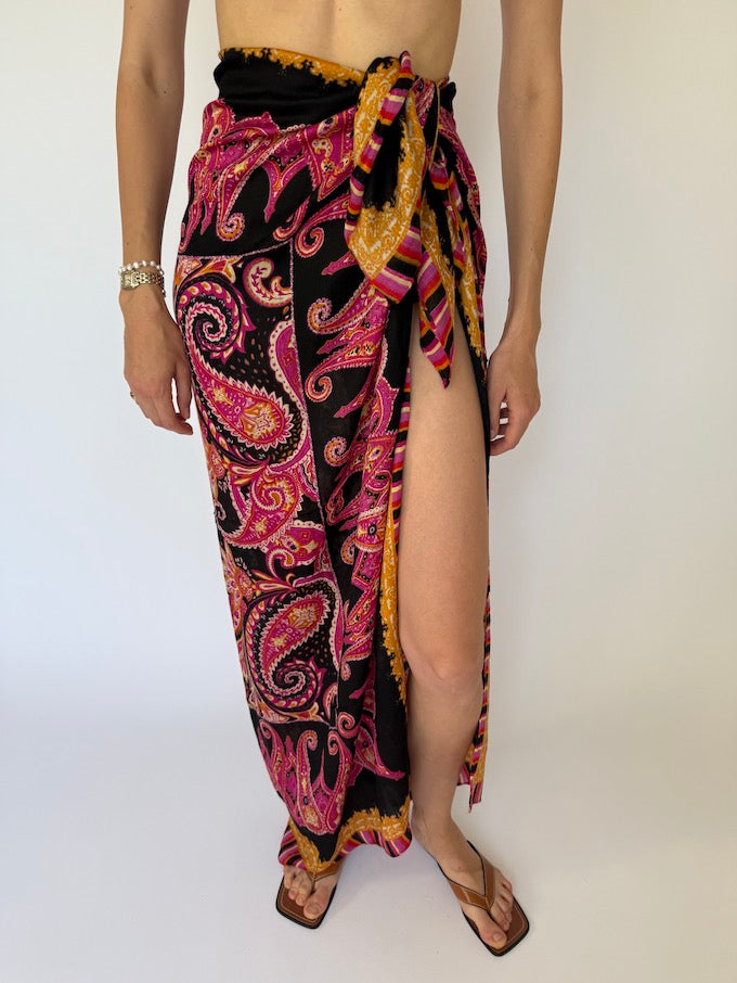 VINTAGE SCARF/SARONG