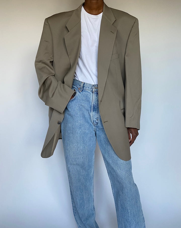 VINTAGE OVERSIZED BEIGE BLAZER 3611