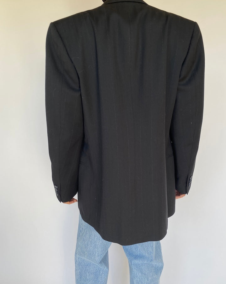 VINTAGE BLACK PINSTRIPED BLAZER 3194