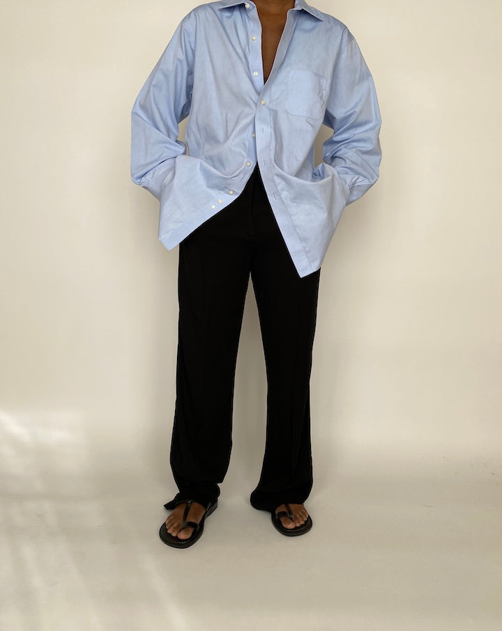 VINTAGE LIGHT BLUE BUTTON DOWN SHIRT 2004