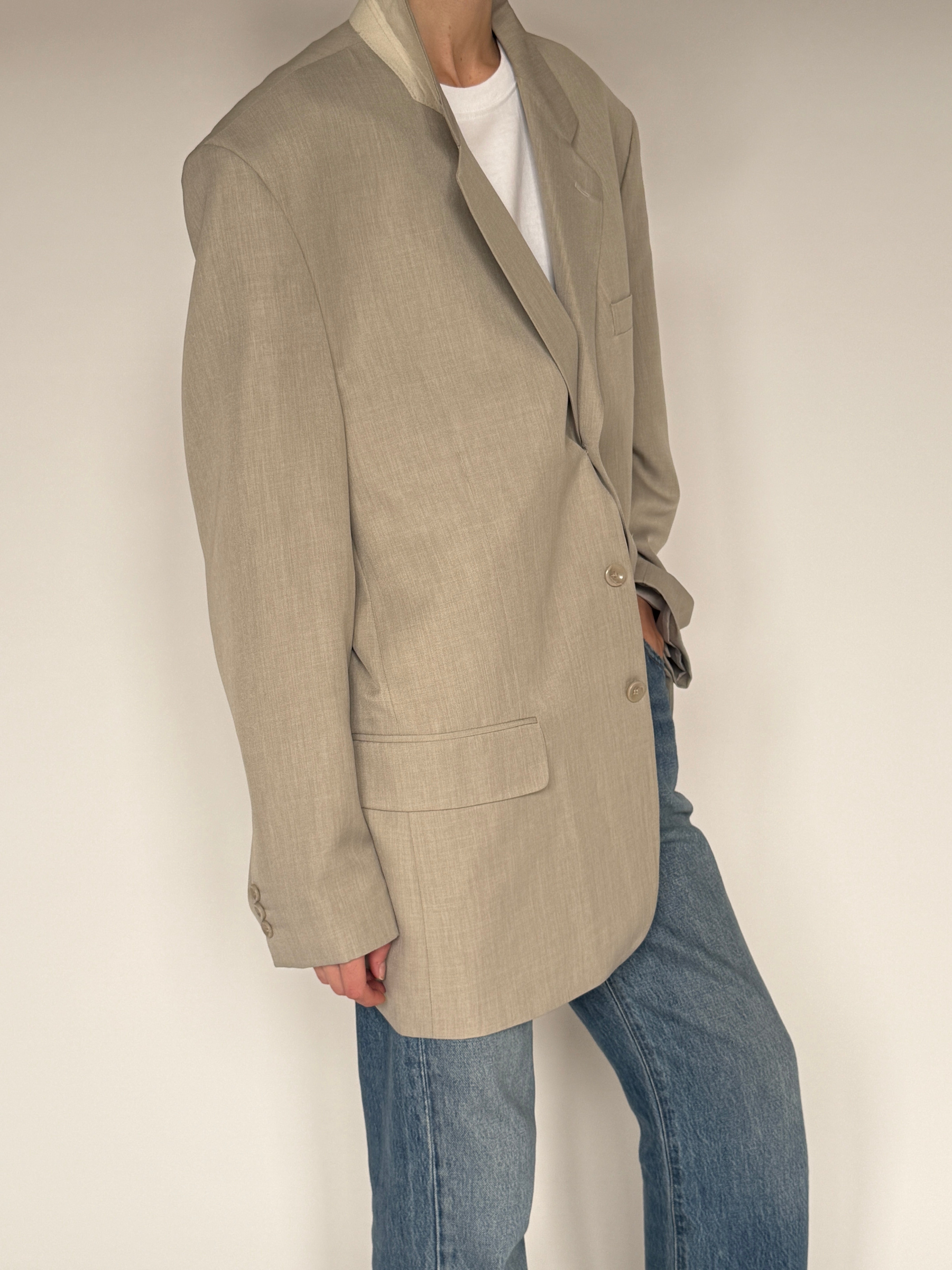 Vintage beige oversized blazer side view