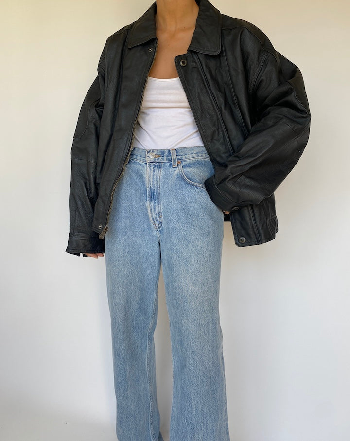 VINTAGE BLACK BOXY LEATHER JACKET 3200