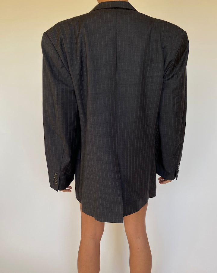 VINTAGE GREY PINSTRIPED RALPH LAUREN BLAZER 1219