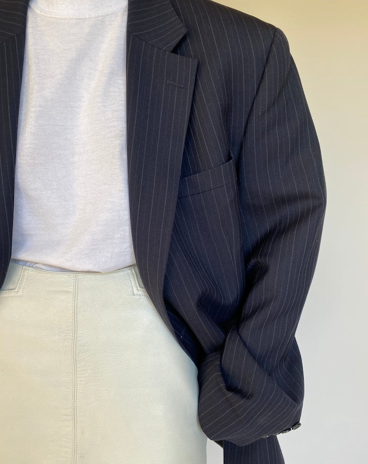 VINTAGE OVERSIZED PINSTRIPED WOOL BLAZER 1707