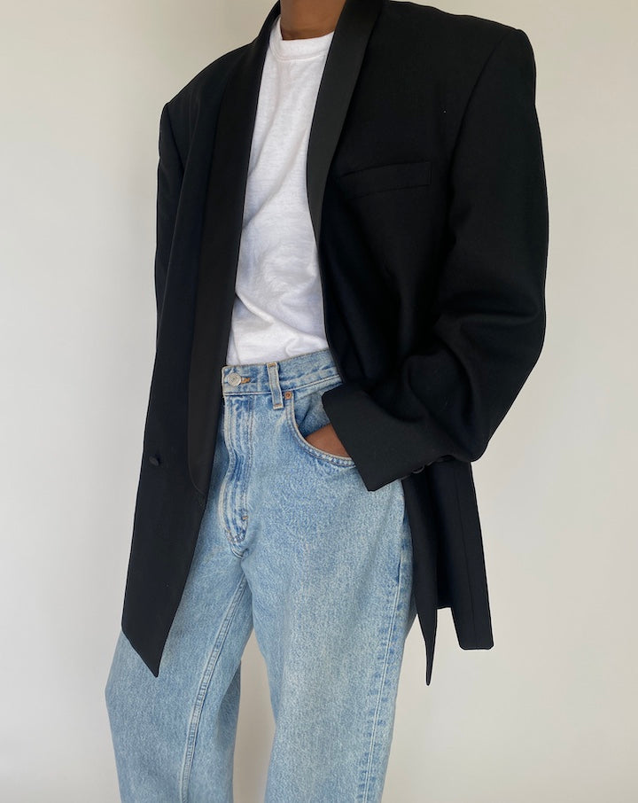 VINTAGE PIERRE BALMAIN BLACK BLAZER 4133