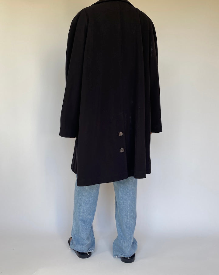 VINTAGE BLACK COAT 3222