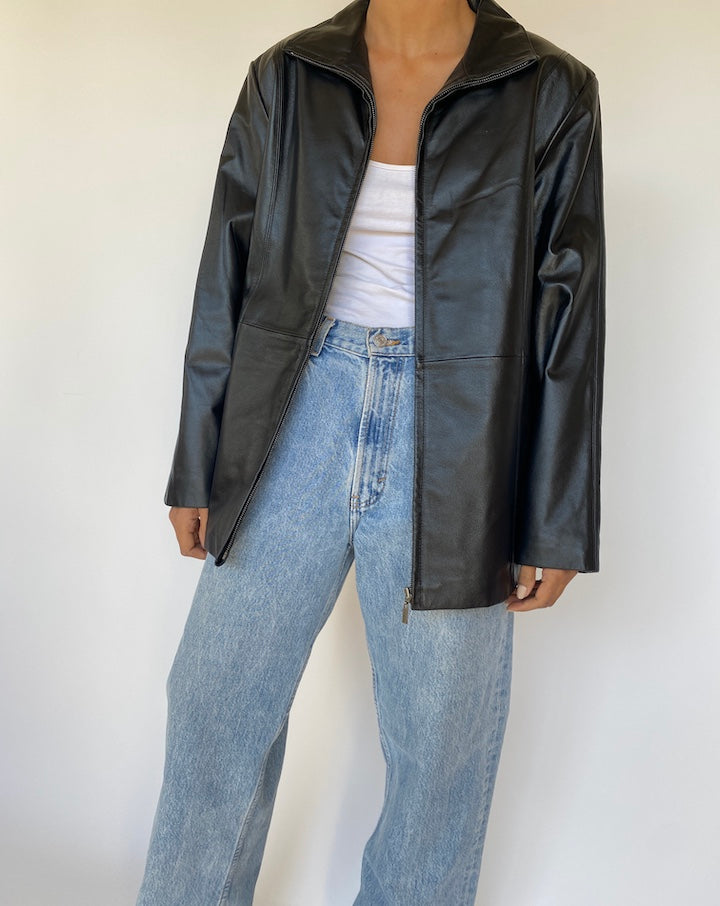 VINTAGE BLACK LEATHER JACKET 3226