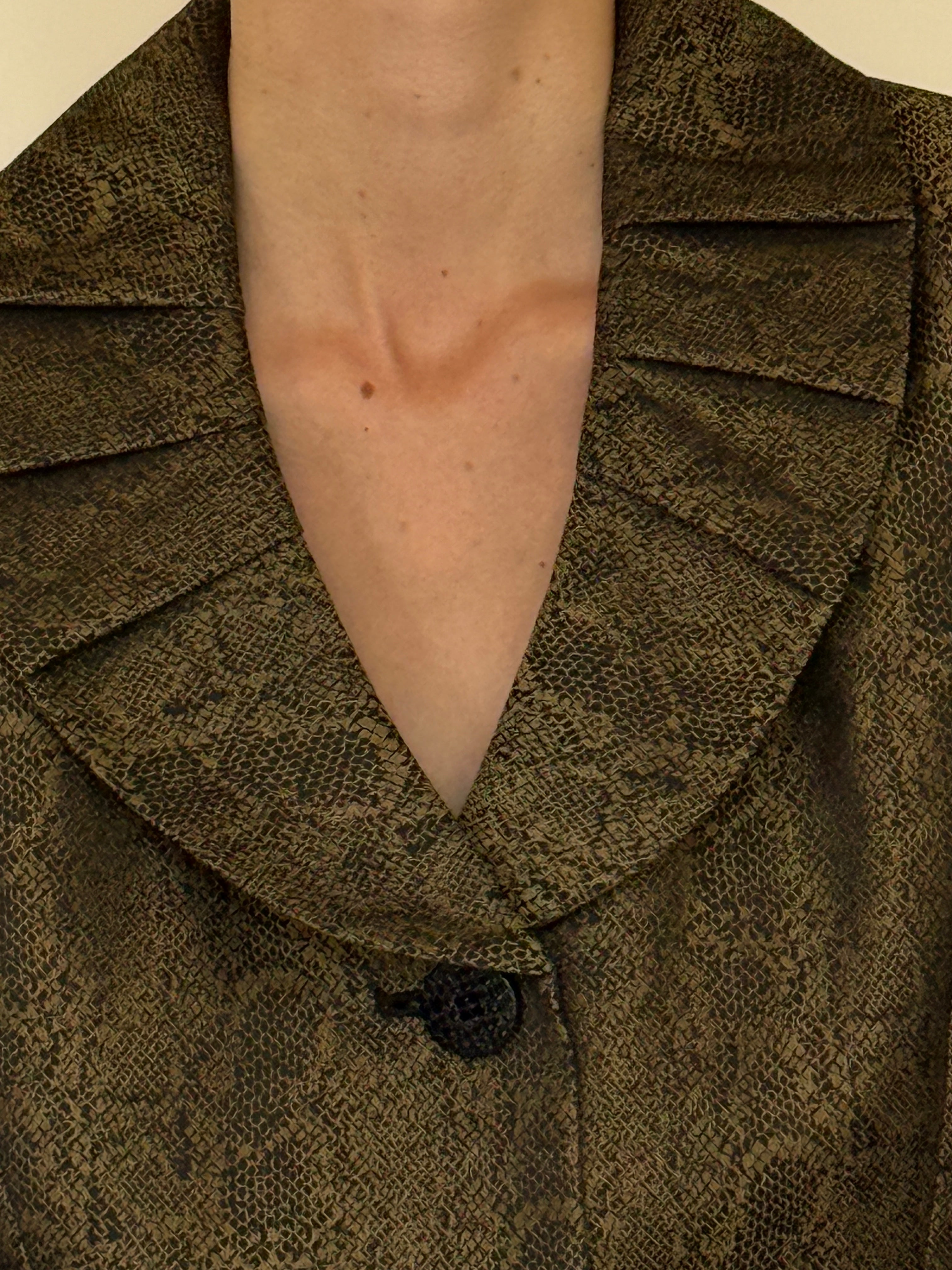 Vintage green snakeskin print blazer button detail