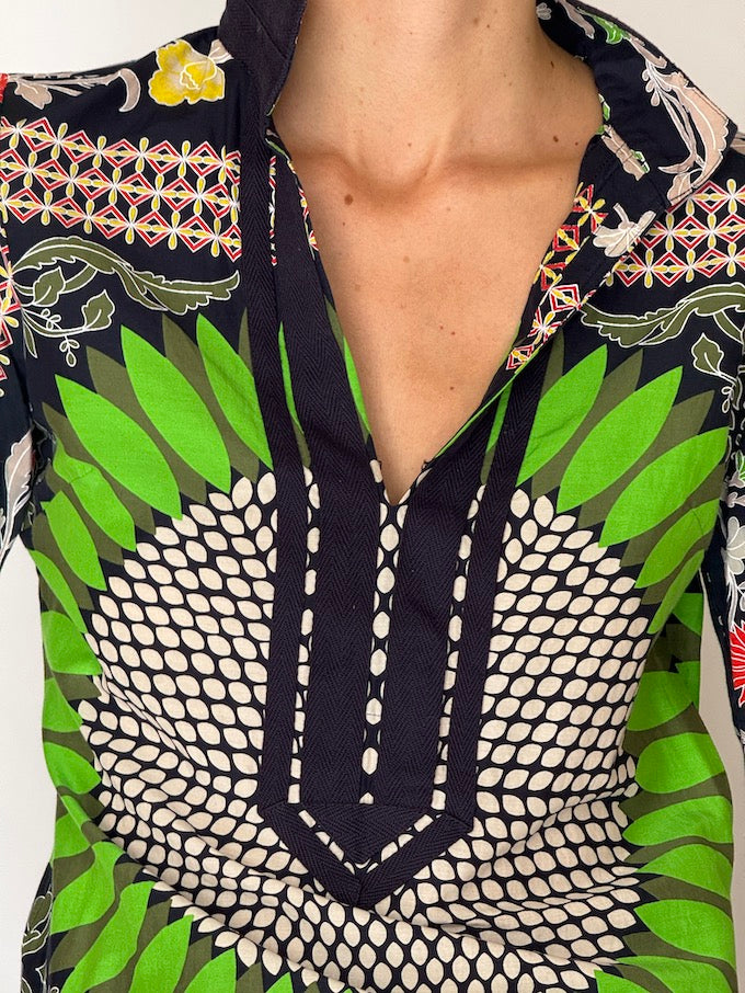 Vintage Tori Burch Bold Print Tunic Top 6091