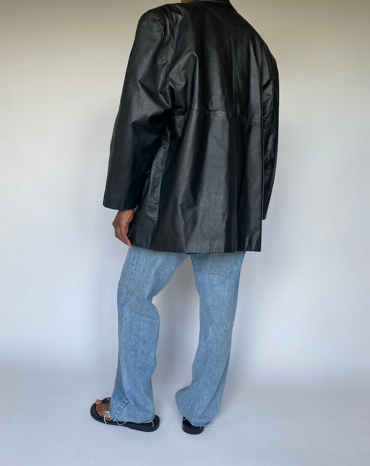 VINTAGE BLACK LEATHER JACKET 3658